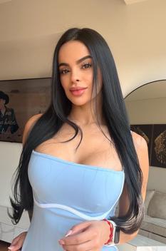 Chloe