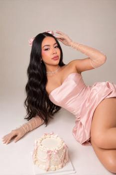 Mia