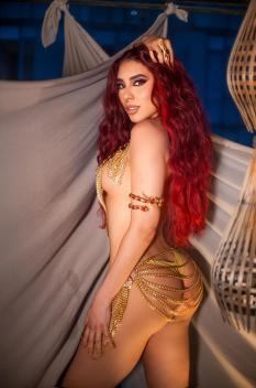 Nina Mello